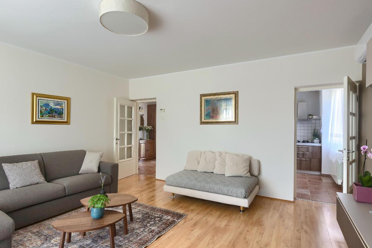 Villa Casa Magna Пула Екстериор снимка