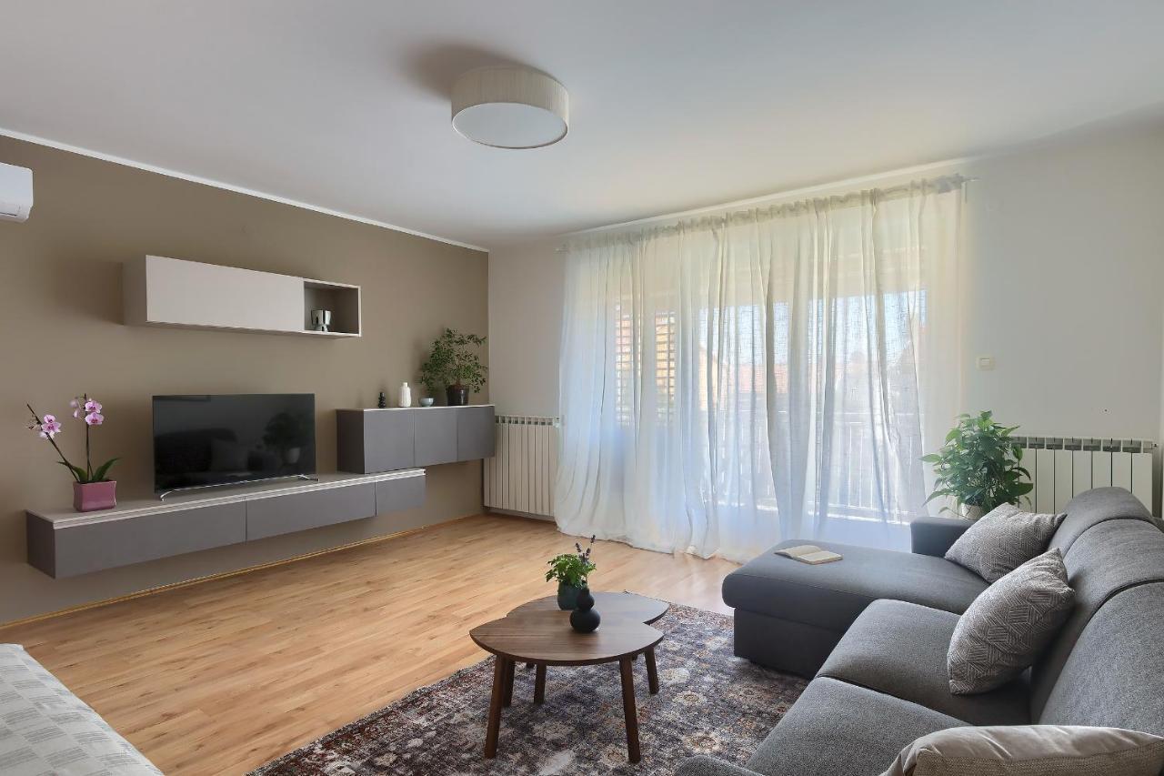Villa Casa Magna Пула Екстериор снимка